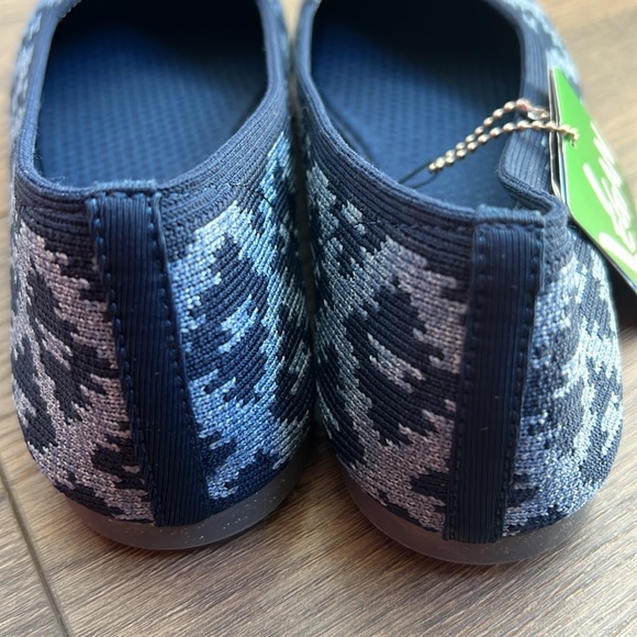 *NEW* Skechers Cleo Sweet Tribe Shoes Navy Blue Stretch Fit Ballet Flats size 7 - Picture 12 of 12